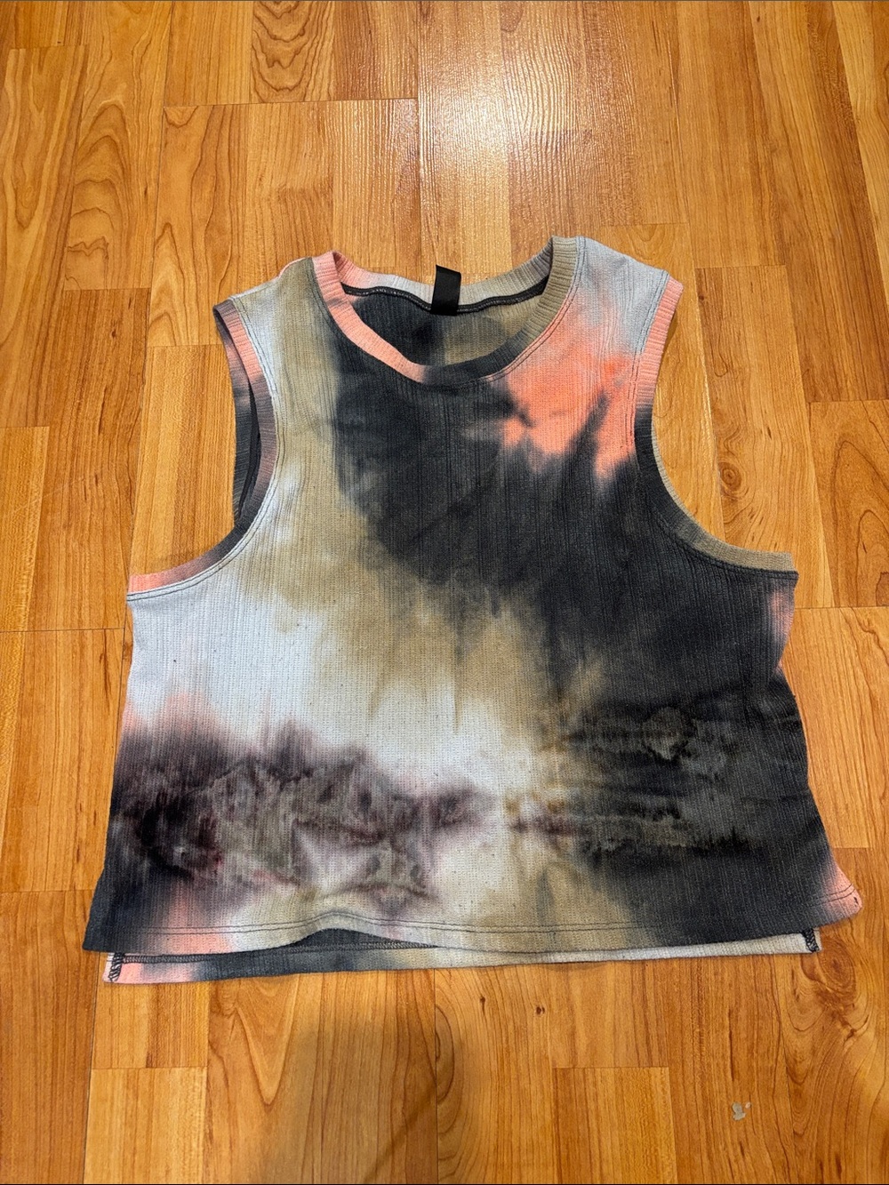 Noli Tie-Dye Crop Top - Picture 1 of 4